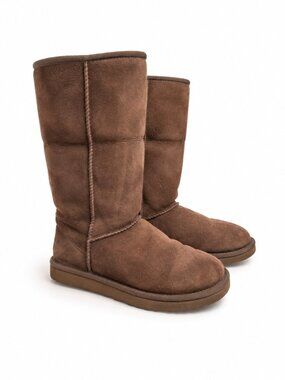 UGG Classic Tall 5815 Boots Women's 8 Chocolate Brown Sheepskin EUC
